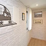 Christina In Apartman