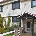 Christina In Apartman