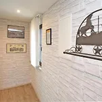 Christina In Apartman