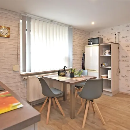 Flat In Ernstroda Near A Apartment