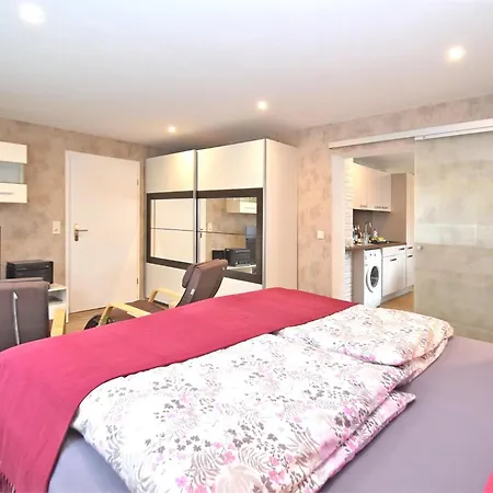 Flat In Ernstroda Near A Apartment