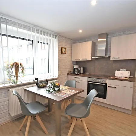 Flat In Ernstroda Near A Apartment