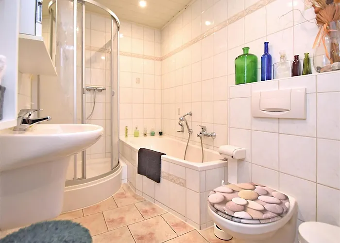 Christina In Apartman *